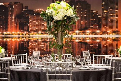 Hilton Chicago/Magnificent Mile Suites image 30