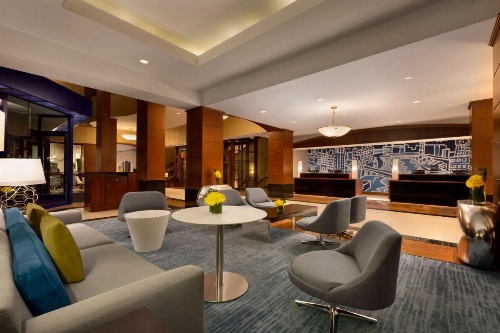 Hilton Chicago/Magnificent Mile Suites image 33